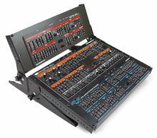 RETRAKT Adjustable Angled Rack-mounting System